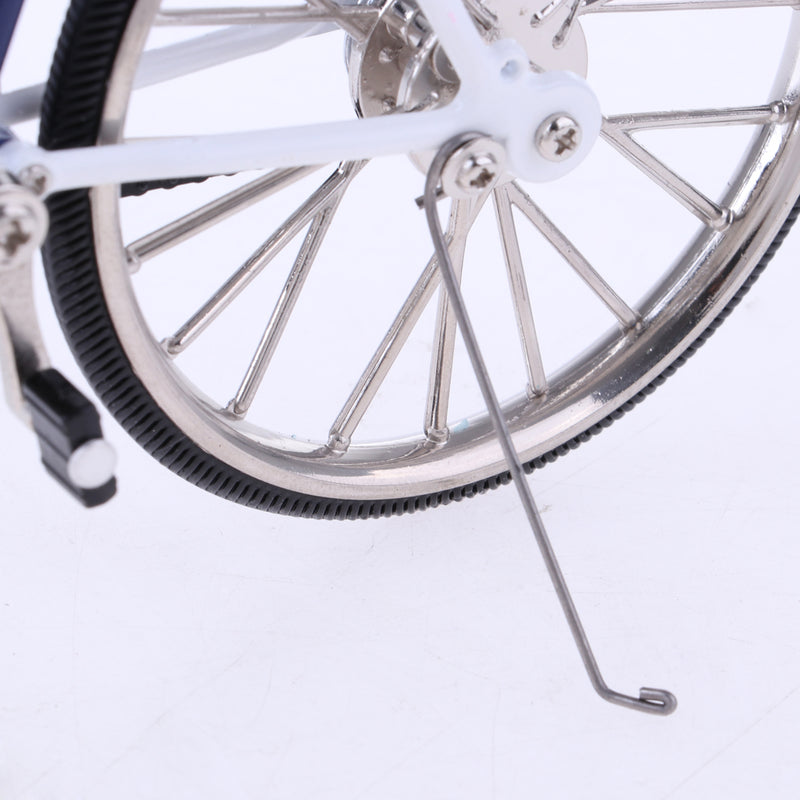 1/10 Dollhouse Miniature Handicrafts Racing Bike for Dolls House Home/Playground Addition Ornament Blue