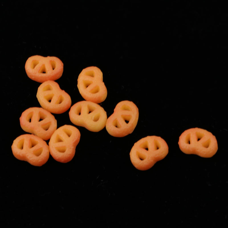 1/12 Dollhouse Miniatures 10pcs Mini Cookies Doll House Kitchen Food Decoration
