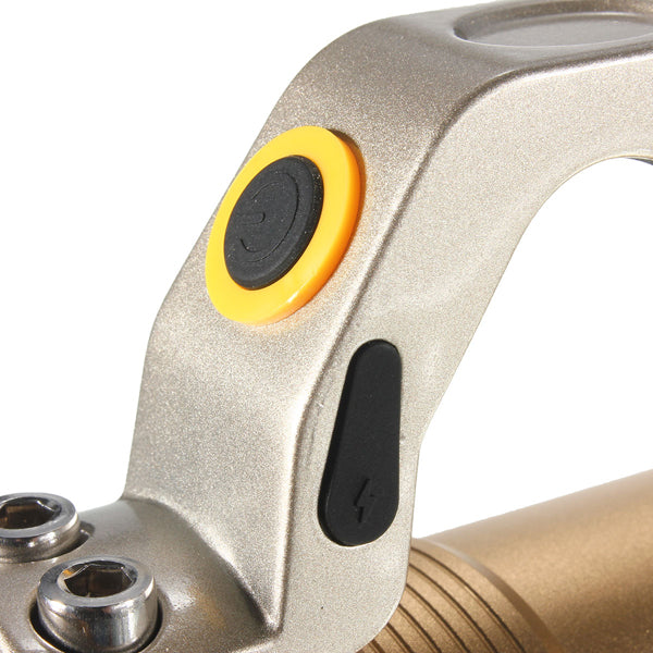 High brightness 3000Lumens 4Modes Portable Outdoor LED Flashlight