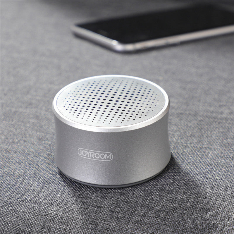 Joyroom R9s Portable Wireless bluetooth Speaker Metal Heavy Bass Noise Cancelling TF Card Speaker