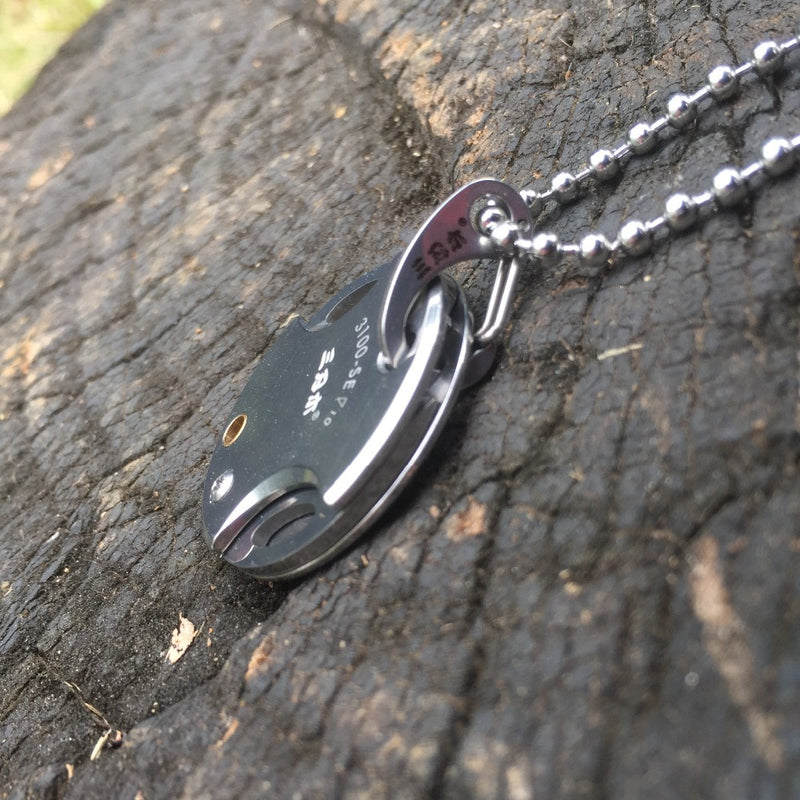 Sanrenmu 3100 Mini Pendants Pocket Foling Multifunctional Outdoor Necklace Exquisite Gift EDC Rescue Tools