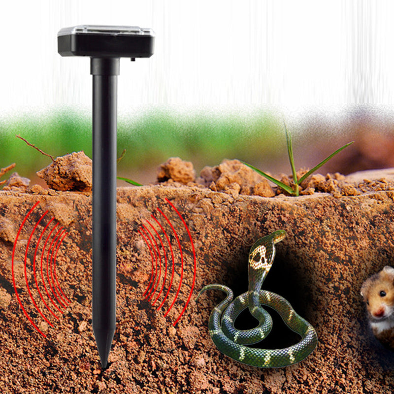 Ultrasonic Solar Powered Sonic Pest Animal Repeller Outdoor Garden Rat Snake Repellent