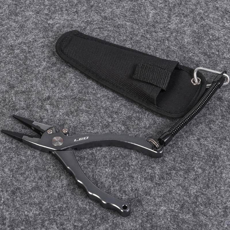 LEO 17/20cm Multifunction Fishing Pliers Hardware Fish Grip Clamp Fishing Tool With Storage Bag