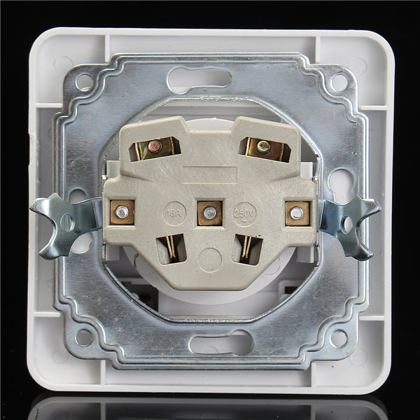 250V 16A 82x82mm EU Plug Wall Waterproof Socket Charger Port Outlet