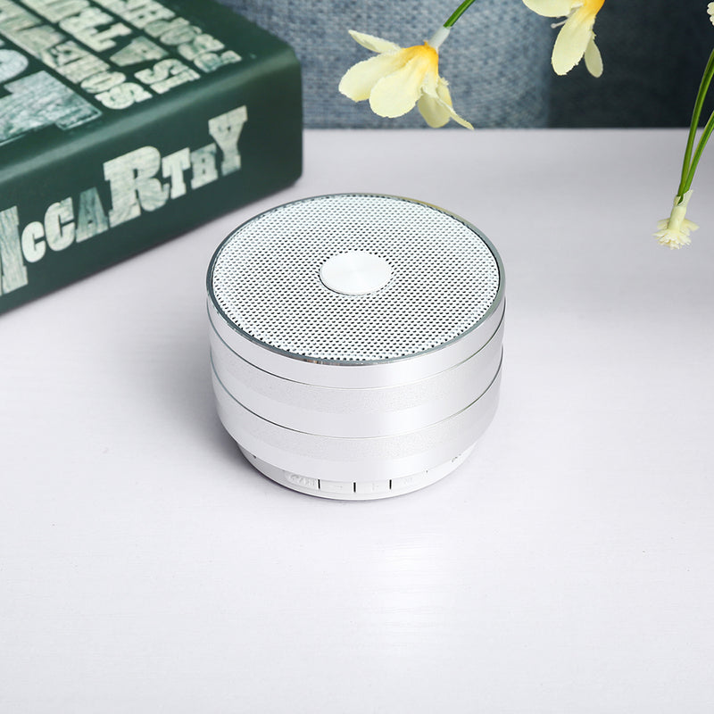 Mini Portable Wireless bluetooth Speaker FM Radio TF Card Handsfree Stereo Speaker