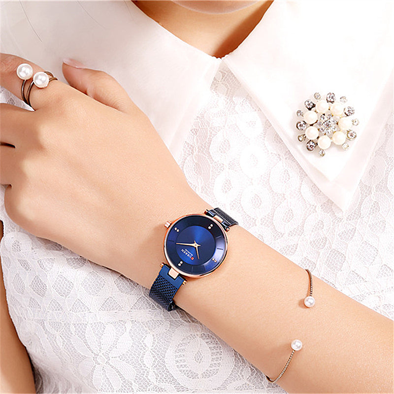 CURREN 9031 Ultra Thin Dial Case Elegant Design Women Watch Full Steel Quartz Watch