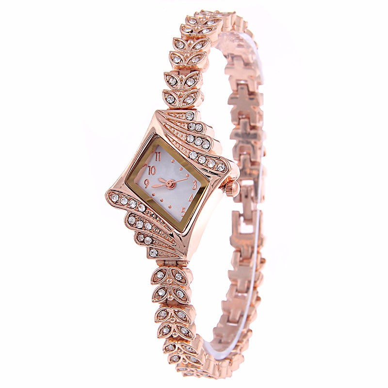 Fashion Ladies Dress Watch The Diamond Shape Crystal Leaf Women Bracelet Quartz Watch