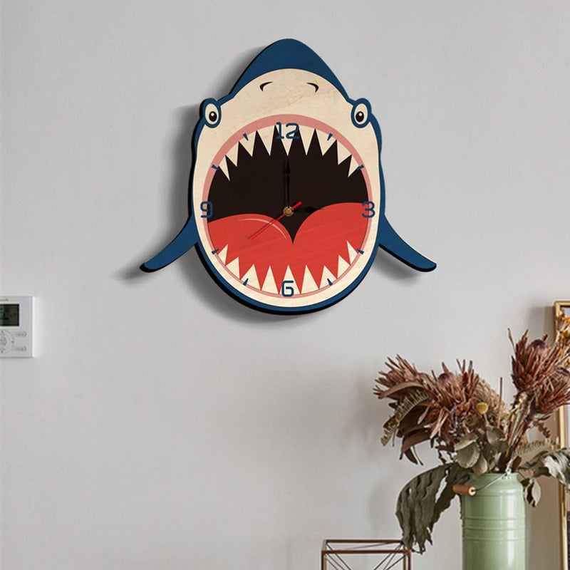 Creative Wooden Hang Clock Shark Shape Wall Watch Silent Mute Clock for Kids Bedroom Wall Decoration Wall Clock