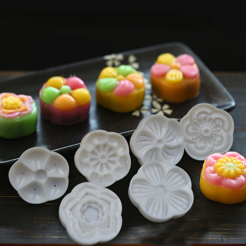 50g 6 Patterns Moon Cake Mold Round Flower Mould Baking Tool Mid Autumn Festival DIY Decoration