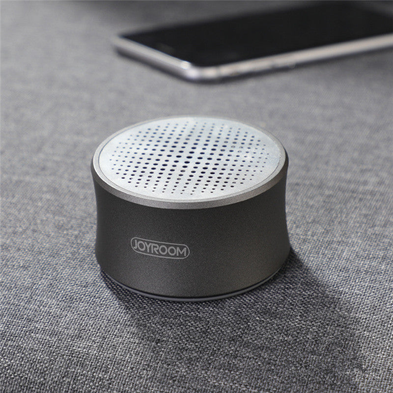 Joyroom R9s Portable Wireless bluetooth Speaker Metal Heavy Bass Noise Cancelling TF Card Speaker