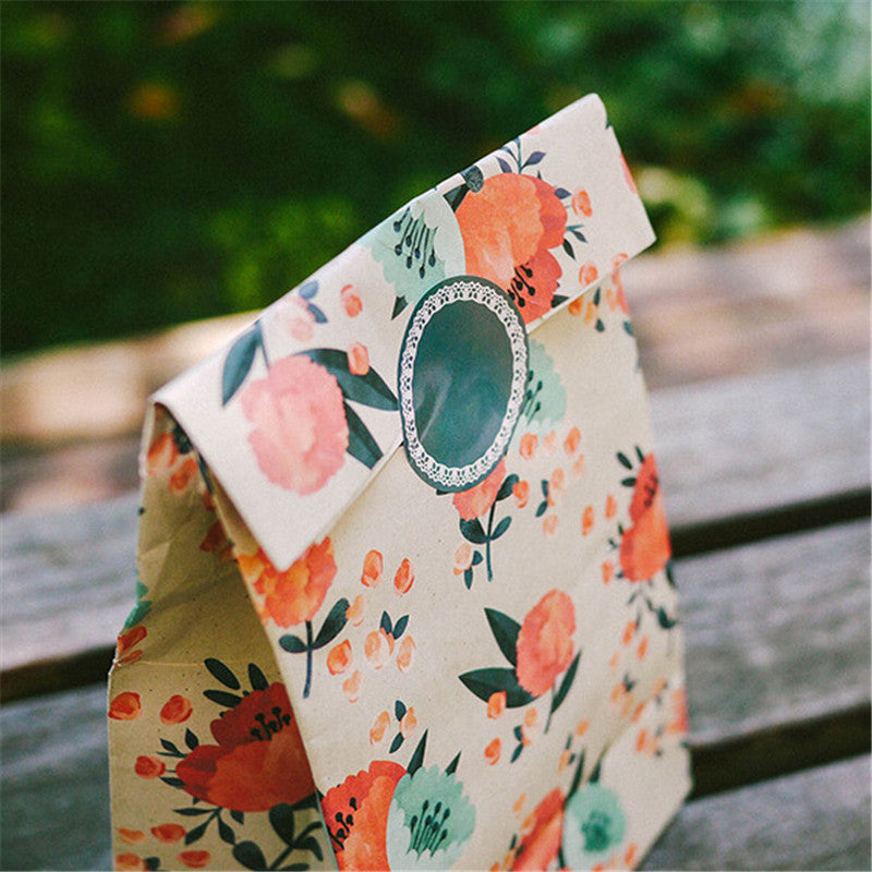 Flowers Art Craft Gift Wrapping Paper Bag Candy Food Gift Bags with Sticker for Christmas Wedding Party
