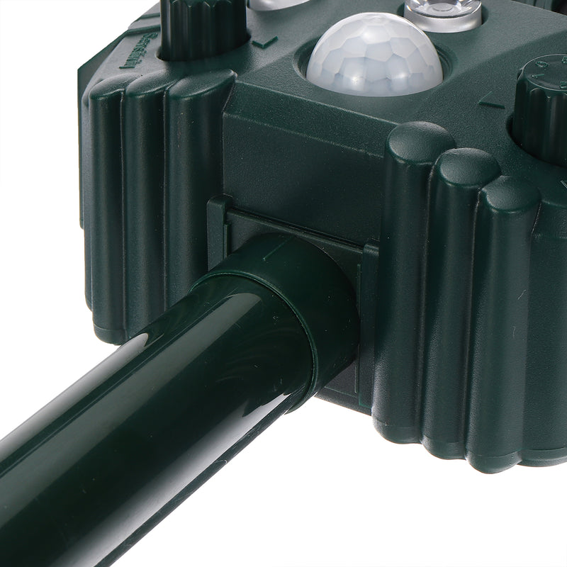 Solar Battery Ultrasonic Pest Animal Repeller LED Cat Dog Rat Animals Repellent