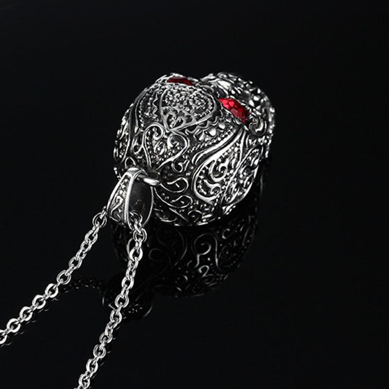 Fashion Men's Jewelry Titanium Steel Chain Red Eye Skull Pendant Necklace for Men