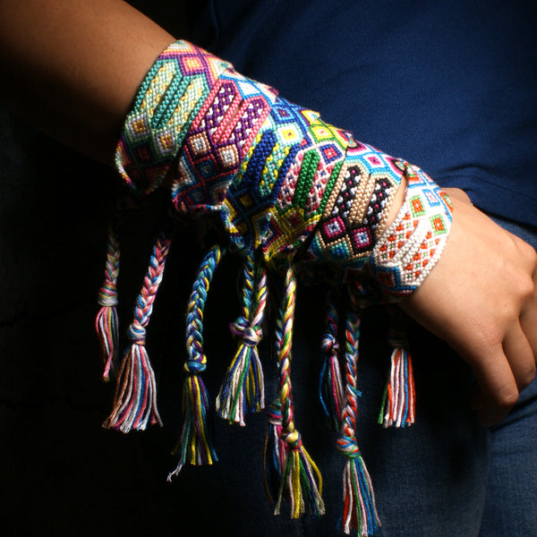 Bohemian Charm Bracelet Vintage Hand Wave Tassels Jewelry Colorful Bracelets for Women Men