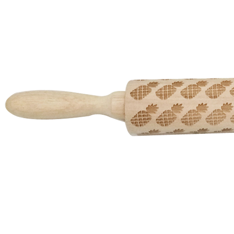 Loskii JM01691 Wooden Christmas Embossed Rolling Pin Dough Stick Baking Pastry Tool New Year Christmas Decoration