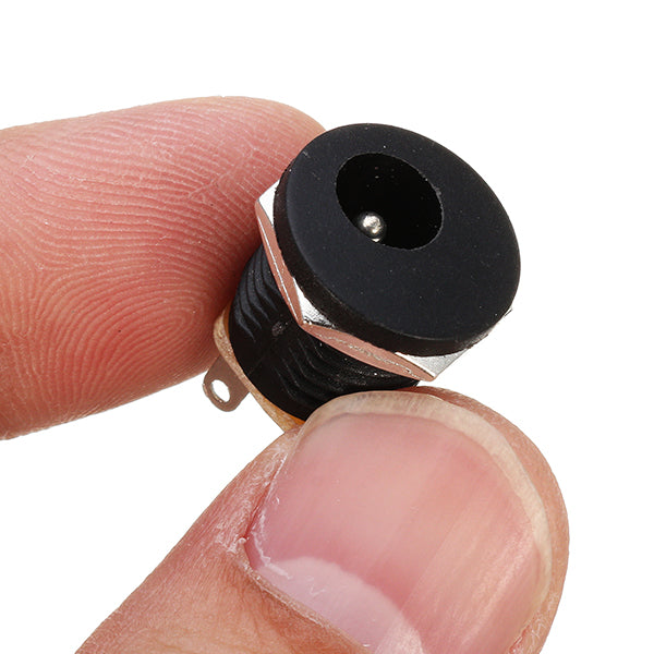 50pcs DC-022 5.5-2.1mm Round Hole Screw Nut DC Power Socket ROHS Internal Diameter 5.5mm