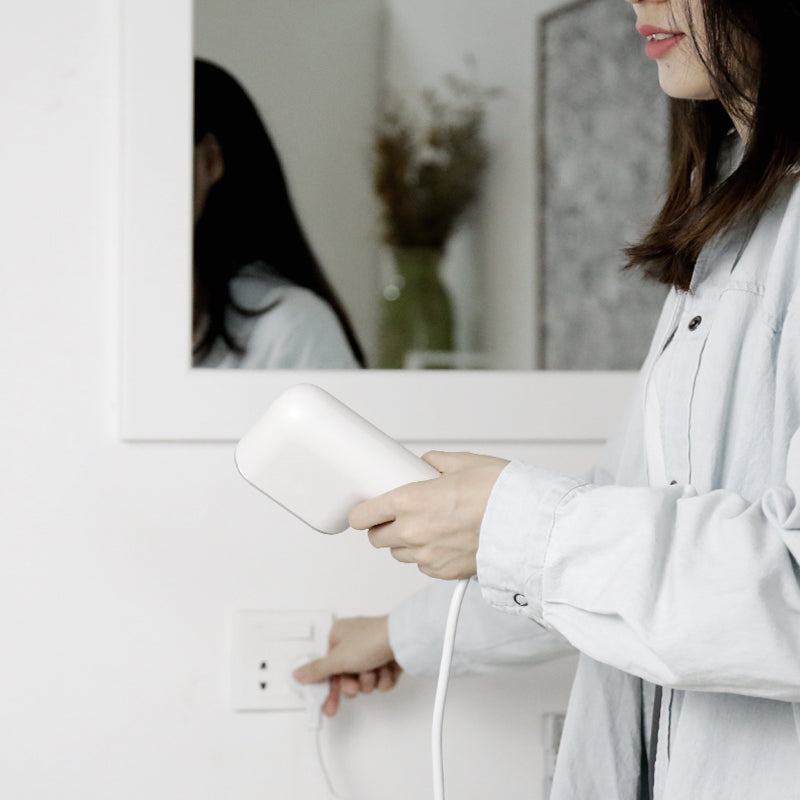 800W Portable Handheld Garment Steamer 2S Strong Fast Heat-up Household Mini Travel Clothes Steam Iron Wrinkle Remover