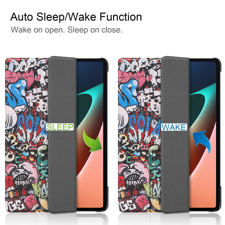 For Xiaomi Pad 5 Custer Painted PU Leather Case with Sleep / Wake-up Function & 3-Fold Holder(Graffiti)