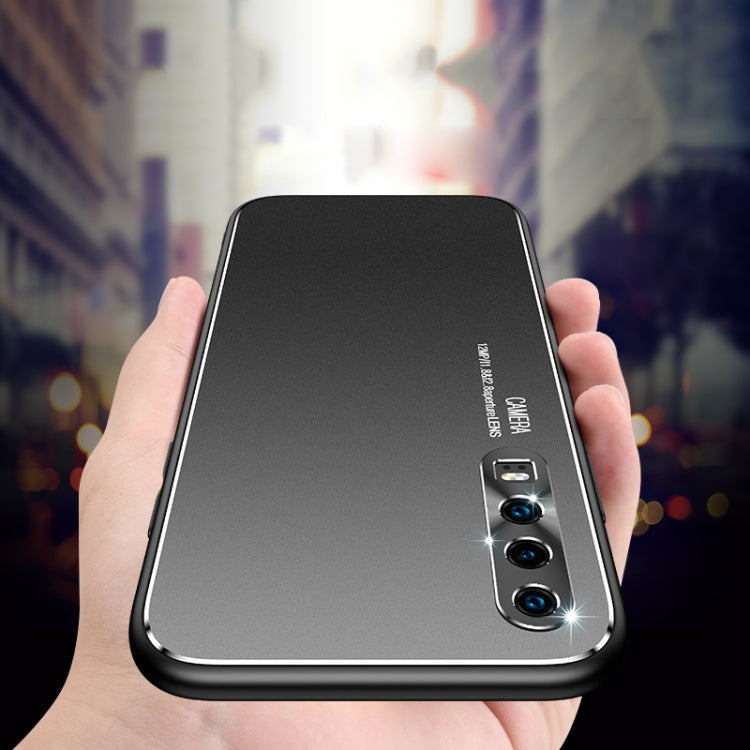 For Huawei P30 Pro Cool Frosted Metal TPU Shockproof Case(Black)