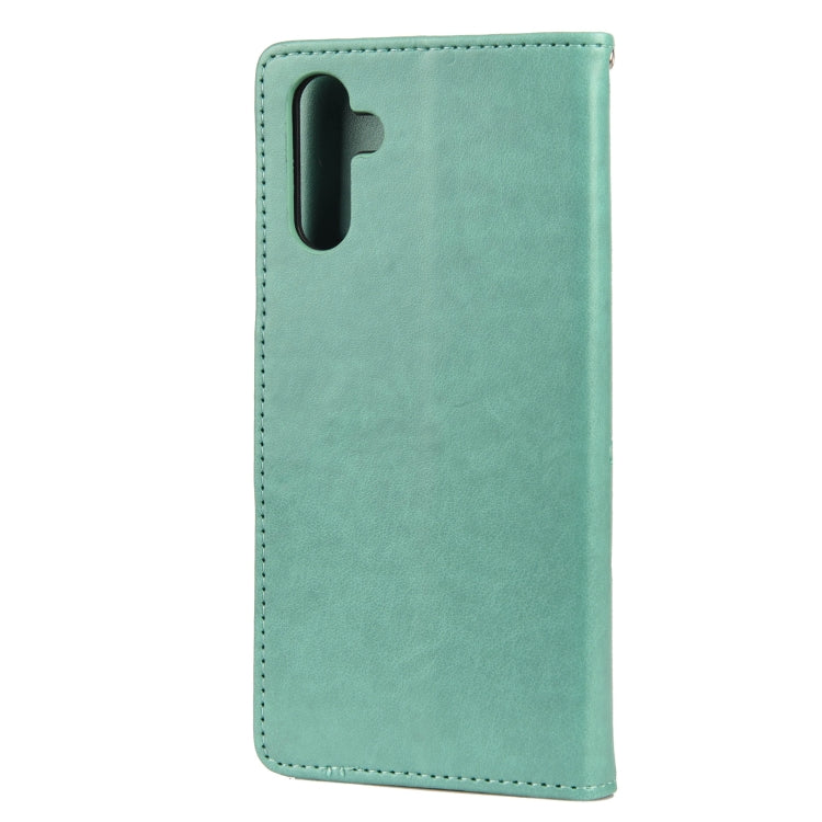 For Samsung Galaxy A13 5G Butterfly Flower Pattern Horizontal Flip Leather Phone Case with Card Slot & Holder(Green)