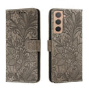 For Samsung Galaxy S22 5G Lace Flower Leather Phone Case with Holder & Card Slots & Wallet & Photo Frame(Grey)