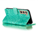 For Samsung Galaxy S22 5G Lace Flower Leather Phone Case with Holder & Card Slots & Wallet & Photo Frame(Green)