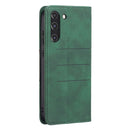 For Samsung Galaxy S21 FE 5G Magnetic Splicing Leather Phone Case(Green)
