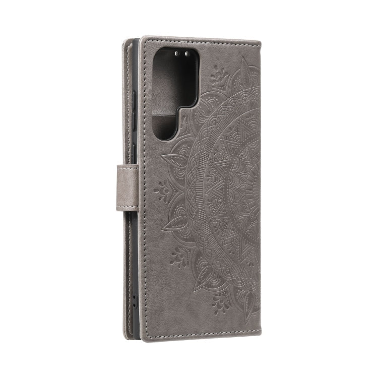 For Samsung Galaxy S22 Ultra 5G Totem Flower Embossed Horizontal Flip Phone Leather Case with Holder & Card Slots & Wallet(Grey)