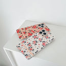 Square Plating Gold Edge Phone Case For iPhone 13(White Safflower)