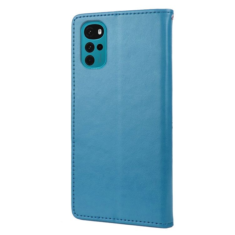 For Motorola Moto G22 Butterfly Flower Pattern Leather Phone Case(Blue)