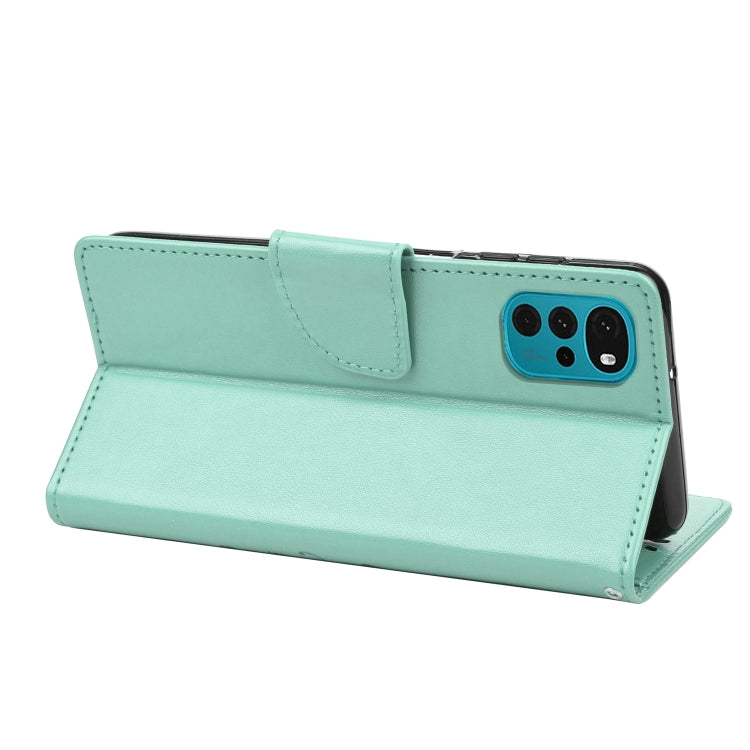 For Motorola Moto G22 Butterfly Flower Pattern Leather Phone Case(Green)