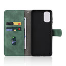 For Motorola Moto G22 Skin Feel Magnetic Buckle Calf Texture PU Phone Case(Green)
