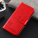 For Motorola Moto G22 Embossing Rose Couple Leather Phone Case(Red)