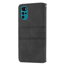 For Motorola Moto G22 Embossed Striped Magnetic Buckle Horizontal Flip Phone Leather Case(Black)
