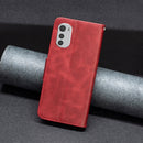 For Motorola Moto E32 4G / Moto E32s Lambskin Texture Pure Color Leather Phone Case(Red)
