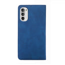 For Motorola Moto G52 4G/G82 5G Skin Feel Magnetic Horizontal Flip Leather Phone Case(Blue)