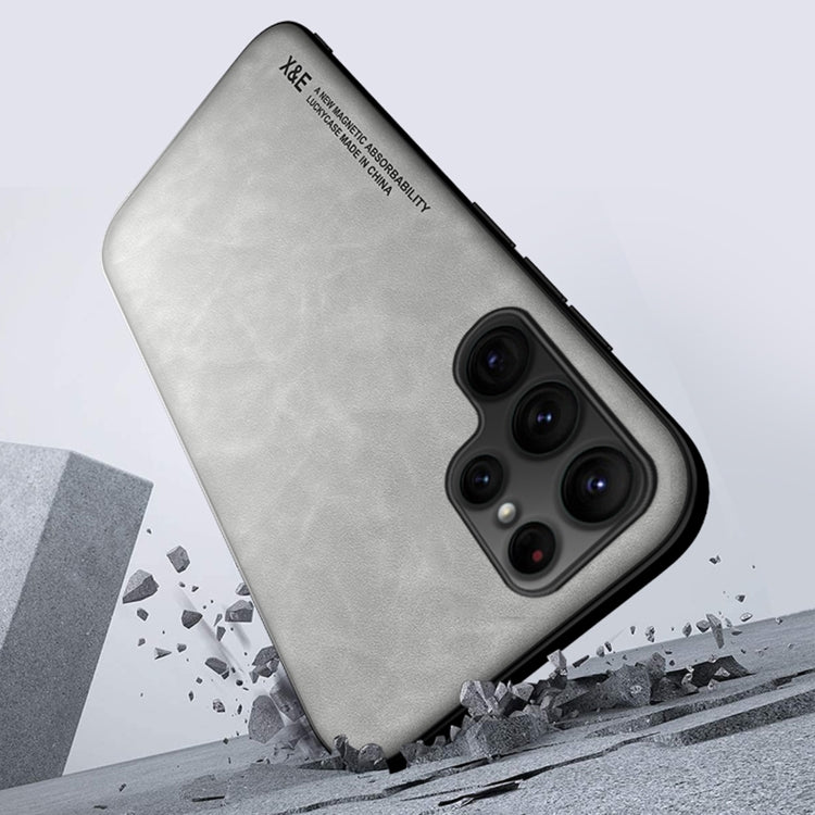 For Samsung Galaxy S22 5G Skin Feel Magnetic Leather Back Phone Case(Green)