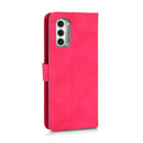 For Motorola Moto G52 JP Version Skin Feel Magnetic Flip Leather Phone Case(Rose Red)