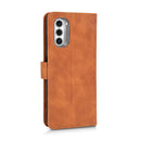 For Motorola Moto G52 JP Version Skin Feel Magnetic Flip Leather Phone Case(Brown)