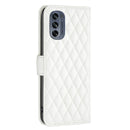 For Motorola Moto G62 Diamond Lattice Wallet Leather Flip Phone Case(White)