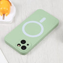 For iPhone 14 Liquid Silicone Magsafe Phone Case (Green)