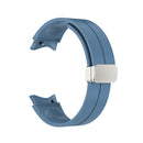 For Samsung Galaxy Watch5 40&44mm / Pro 45mm Folding Silver Buckle Silicone Watch Band(Blue)