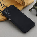 For Motorola Moto G62 5G Pure Color Liquid Silicone Shockproof Full Coverage Phone Case(Black)