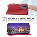 For Motorola Moto G62 Cubic Grid Calf Texture Magnetic Closure Leather Phone Case(Red)