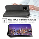 For Motorola Moto G32 Cubic Grid Calf Texture Magnetic Closure Leather Phone Case(Black)