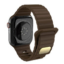 Breathable Skin-friendly Silicone Watch Band For Apple Watch Ultra 49mm / Series 8&7 45mm / SE 2&6&SE&5&4 44mm / 3&2&1 42mm(Brown)