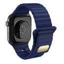 Breathable Skin-friendly Silicone Watch Band For Apple Watch Ultra 49mm / Series 8&7 45mm / SE 2&6&SE&5&4 44mm / 3&2&1 42mm(Dark Blue)