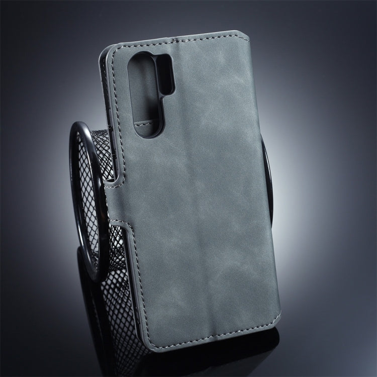 DG.MING Retro Oil Side Horizontal Flip Protective Case for Huawei P30 Pro, with Holder & Card Slots & Wallet (Grey)