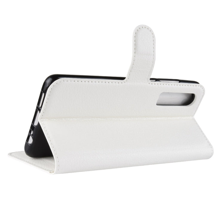 Litchi Texture Horizontal Flip Leather Case for Huawei P30, with Holder & Card Slots & Wallet (White)