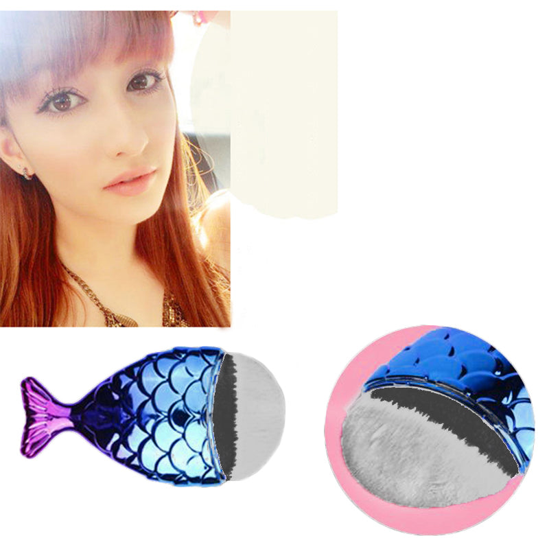 1 x Plastic Handle Fish Shape Mermaid Kabuki Powder Makeup Cosmetic Brush New